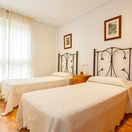 Gatu Villa Elvira Junto Al Hospital Y Playa 2 Dormit Y 2 Banos, Preferente Mayores De 25 Anos Y Familias Cadix Extérieur photo